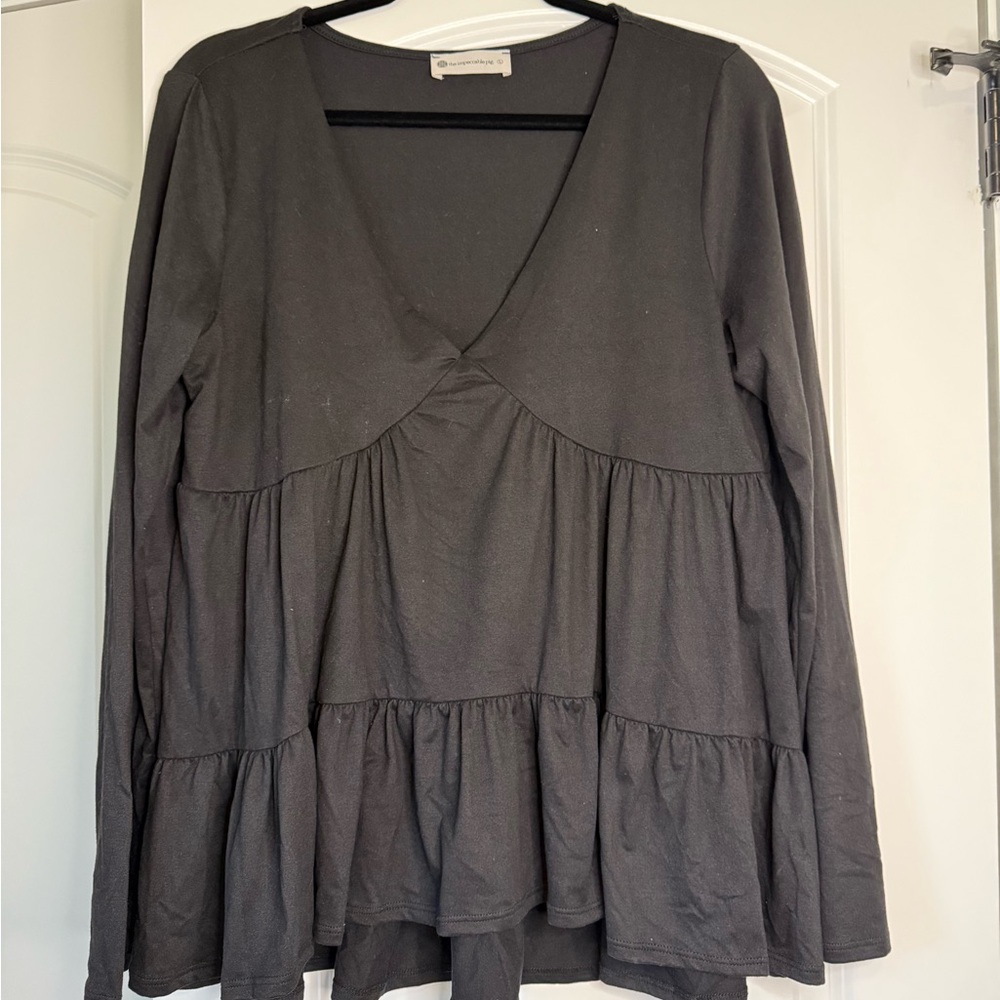 Women's Black Tiered Long Sleeve Top